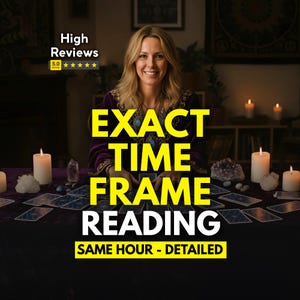 以下が含まれることがあります： タロットカード、キャンドル、クリスタルが置かれたテーブルの前に、笑顔の女性が座っています。「EXACT TIME FRAME READING」と「SAME HOUR - DETAILED」というテキストが表示されています。「High Reviews」バッジも表示されています。