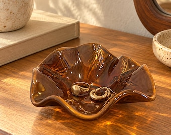 Vintage Earth Tone Pottery Bowl – Signed Ruffled Edge Ceramic Catchall