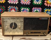 Vintage Bulova Transistor Radio Model 450 Series WORKING CONDITION Alarm Clock Sleep Radio 115 Volts 10 Watts Vintage Radio Vintage Decor