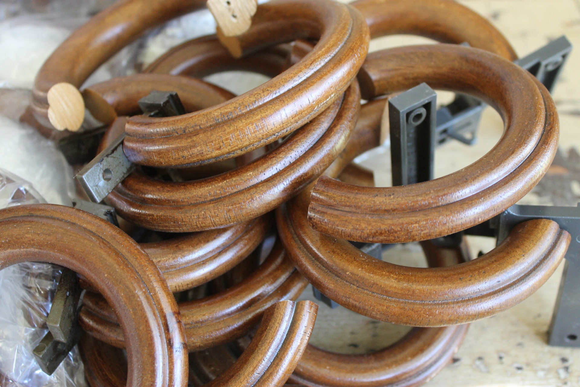 Vintage C Ring Wood Curtain Rings, 28 Pieces 