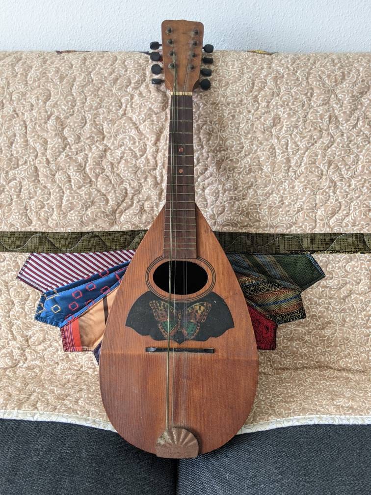 Bowl Back Mandolin for sale 77 ads for used Bowl Back Mandolins