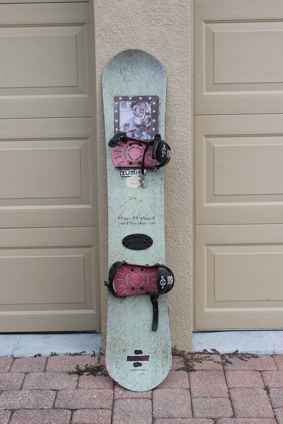 division 23 snowboard boots