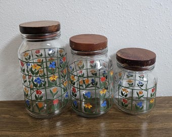 Anchor Hocking Set of 3 1983 CHD Nina Jars with Lids