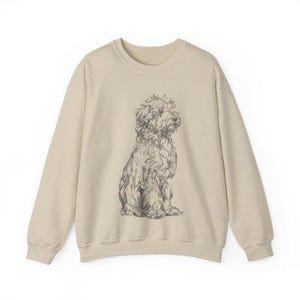 Bluza Lagotto Romagnolo | Minimalistyczny okrągły dekolt z nadrukiem psa Sand