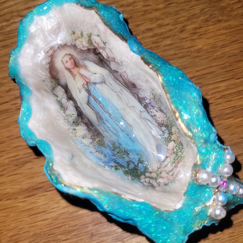 Holy Mary Shell Gilded Virgin Mary Oyster Shell With Pearl Cross - Etsy