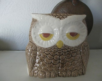 Mid century ceramic owl napkin holder office organizer vintage owl