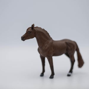 Resculpted Breyer Stablemate Warmblood