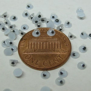 Extra Small Googly Eyes 200PCS 7mm by mrgooglyeye 