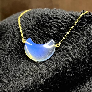 Natural Opalite Moon Crystal  Necklace Pendant Jewelry Healing Stone Gift For Girlfriend