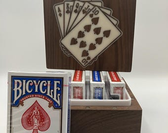 Drewniane pudełko na karty do gry Quad