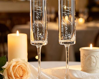Wedding Champagne Flutes Set of 2,Personalized Engraved Wedding Toasting Glasses, Wedding Gift,Bride Groom Engagement Gift,Name Engraved Set