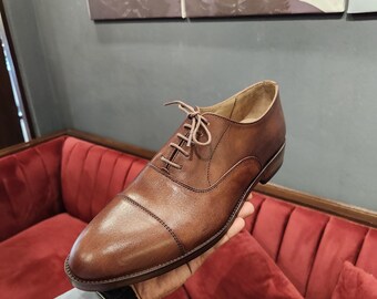 Handgemaakte cognackleurige captoe oxford leren herenschoenen | Formele geklede schoenen