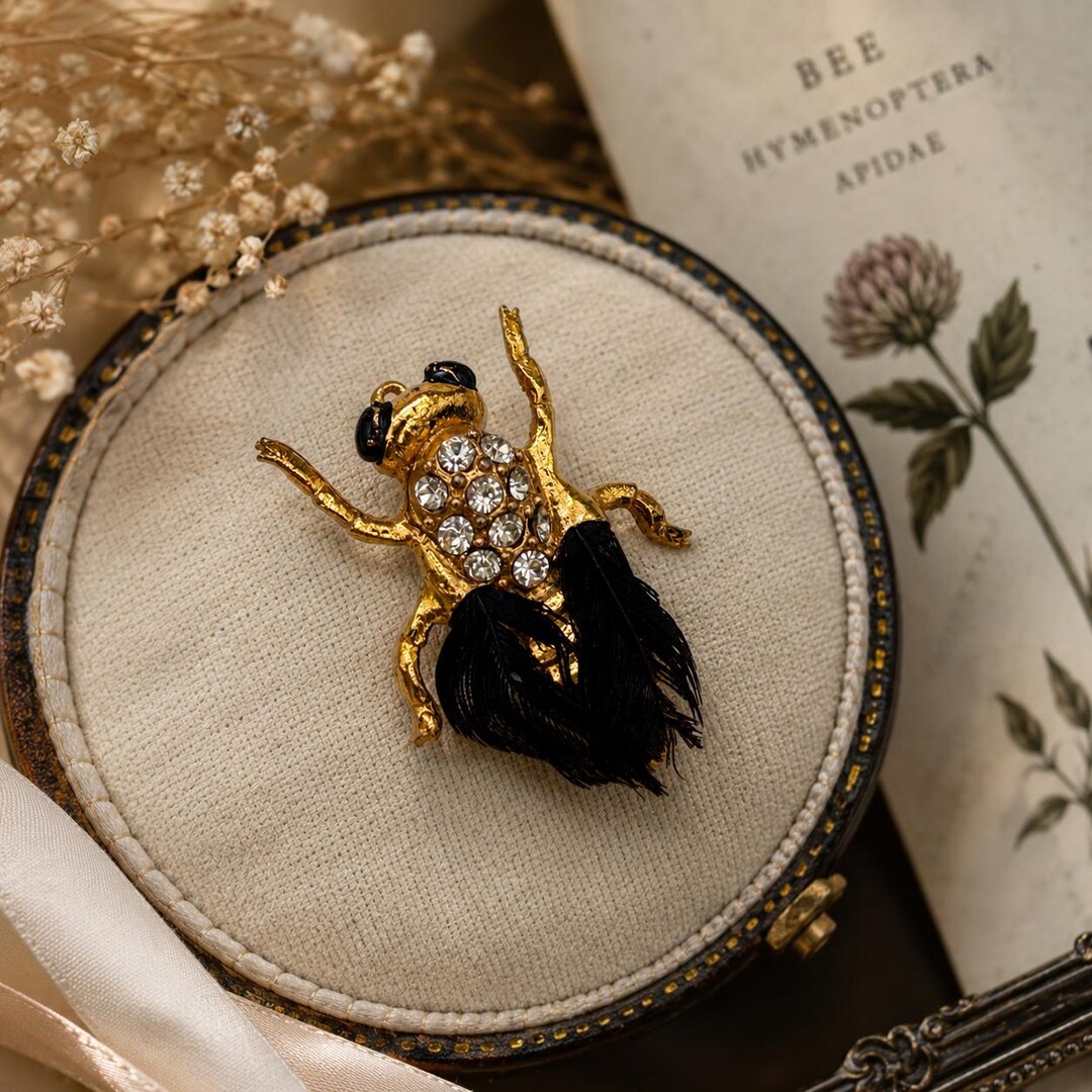 Vintage Rhinestone Bumble Bee Brooch With Black Feather Wings – Gold ...