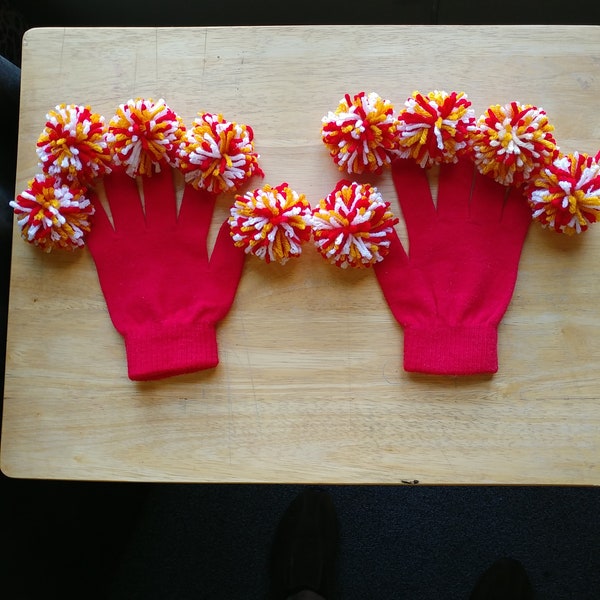 Spirit Cheer Pompom Gloves