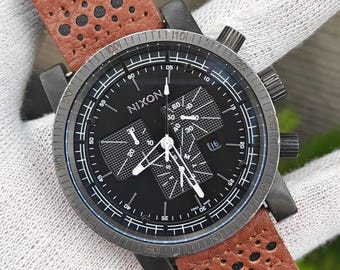 NIXON The Magnacon Grandprix Chronograph Edelstahl Herrenuhr