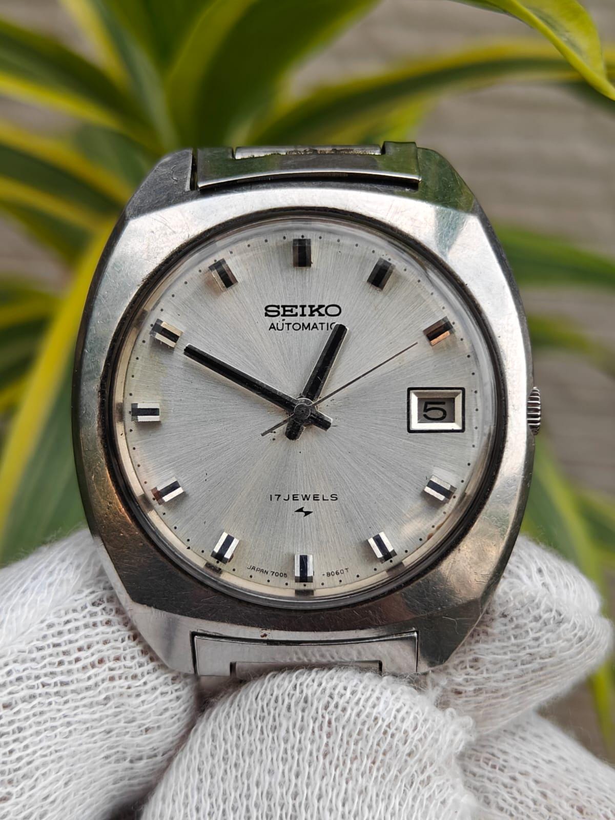 Seiko Automatic Sunburst Dial ST. Steel Bracelet Vintage Men's