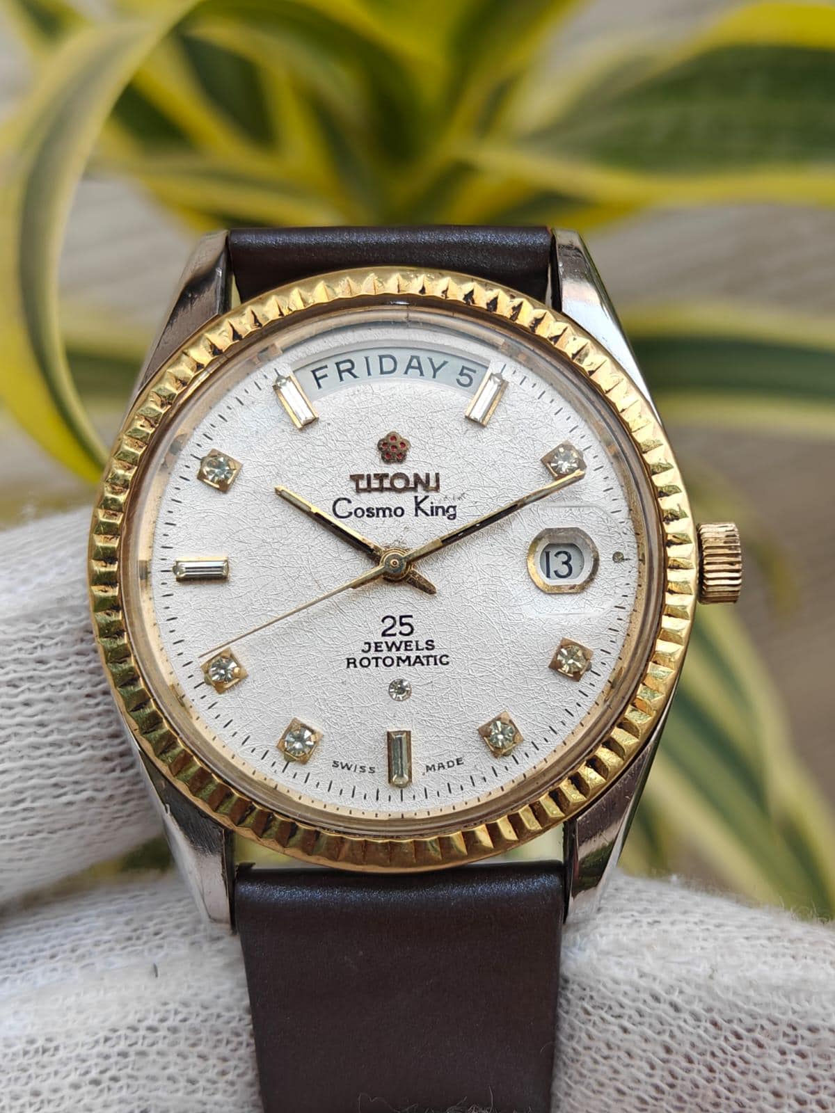 Rare Titoni Cosmo King 25 Jewels Automatic President Textured Dial