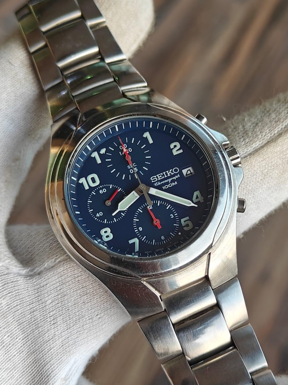 Vintage SEIKO QUARTZ CHRONOGRAPH 7T92-0BS0 Arabic Numerals New Old