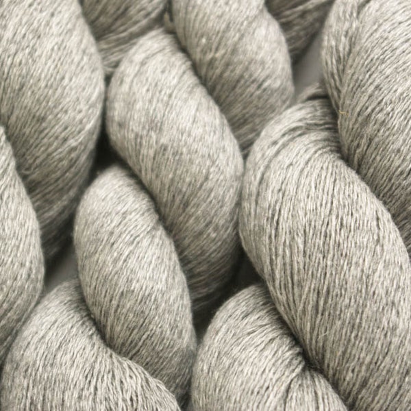 Recycled Yarn Pewter Silver Gray silk cashmere lace weight 582 yards