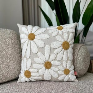 Kussensloop geborduurde madeliefjebloem, kussenhoes bloemen | Woonkamerinrichting