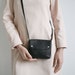 see more listings in the Crossbody Tassen Klein section