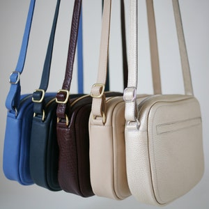 Crossbody Zip Bag M Blue Leather, leather purse, shoulder bag, cross body purse, handbag image 8