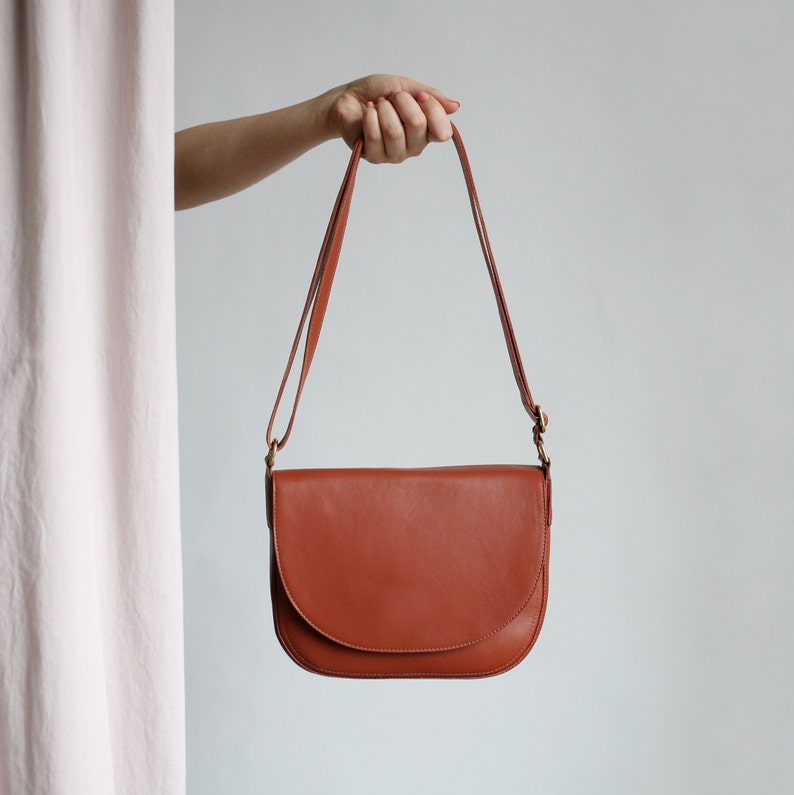 Sac de selle Crossbody Copper Brown Leather, sac à bandoulière minimaliste image 2