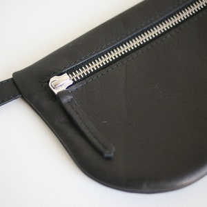 Belt Bag Mini Black, Leather Fanny Pack, Hip Bag, flat bum bag, festival bag, cross body purse image 3