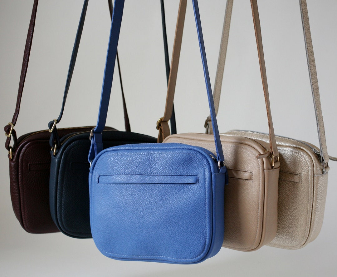 Crossbody Zip Bag M Cornflower Blue Leather, Leather Purse, Shoulder Bag, Cross Body Purse