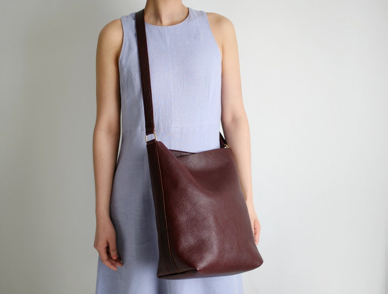 Hobo Bag Bordeaux Leather, Bucket Bag, Multifunctional Crossbody Bag, Big Shoulder Bag, Tote Bag image 5