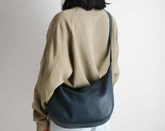 Medium Pouch Banana Bag Blue, Leather shoulder bag, crossbody bag, pouch bag