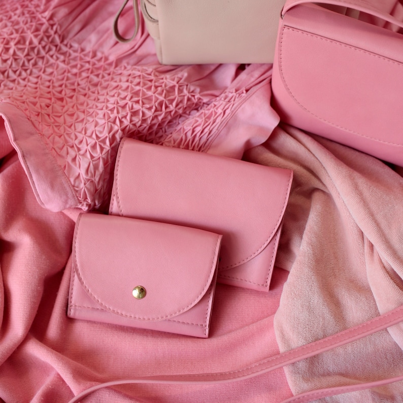 Cartera pequeña Flamingo Pink, cartera plana para mujer, monedero pequeño de piel, cartera para hombre imagen 1