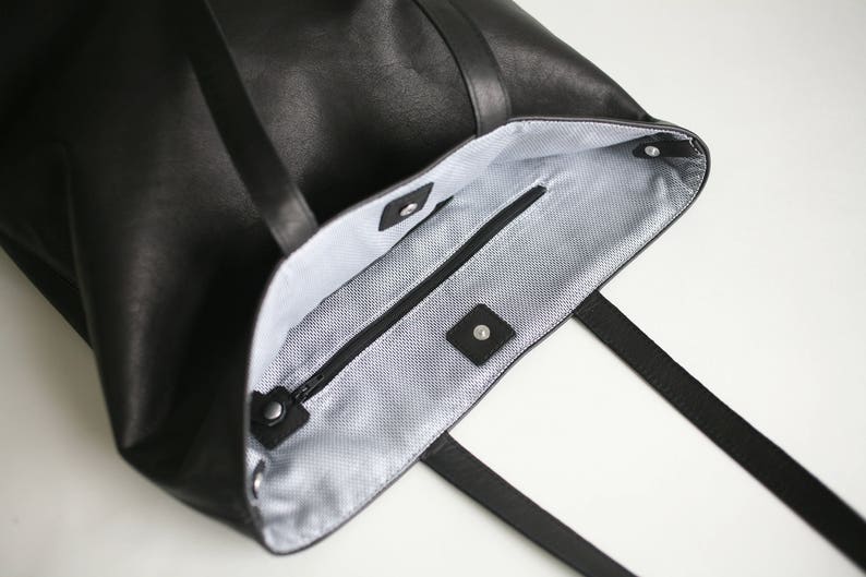 Classic Leather Tote Black, leather shopper, shoulder bag, minimalistic black tote image 9