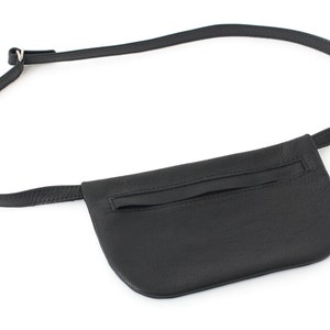 Belt Bag Black Leather, Flat Bum Bag, Hip Bag, Fanny Pack, Festival Bag, Crossbody Bag zdjęcie 2