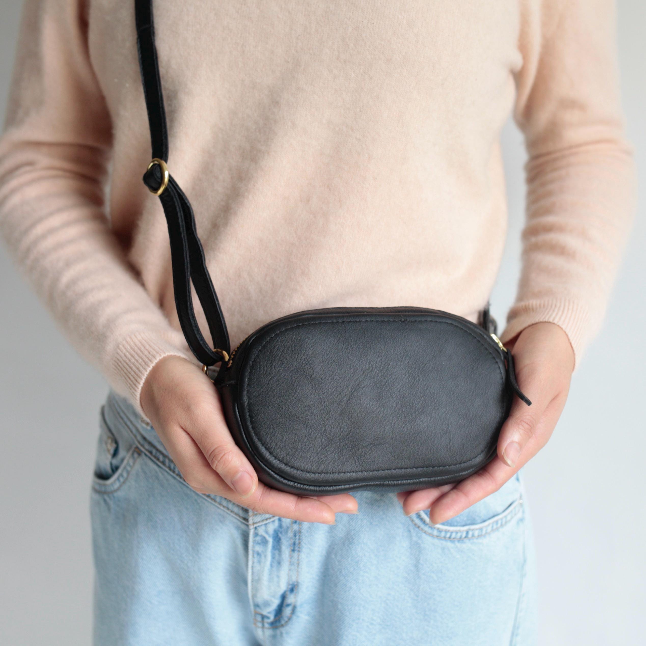 ショルダーバッグ・ポシェット ENVELOPE MIDI CROSSBODY BAG Crossbody Bag for Women, Small Top-Handle Leather Purse