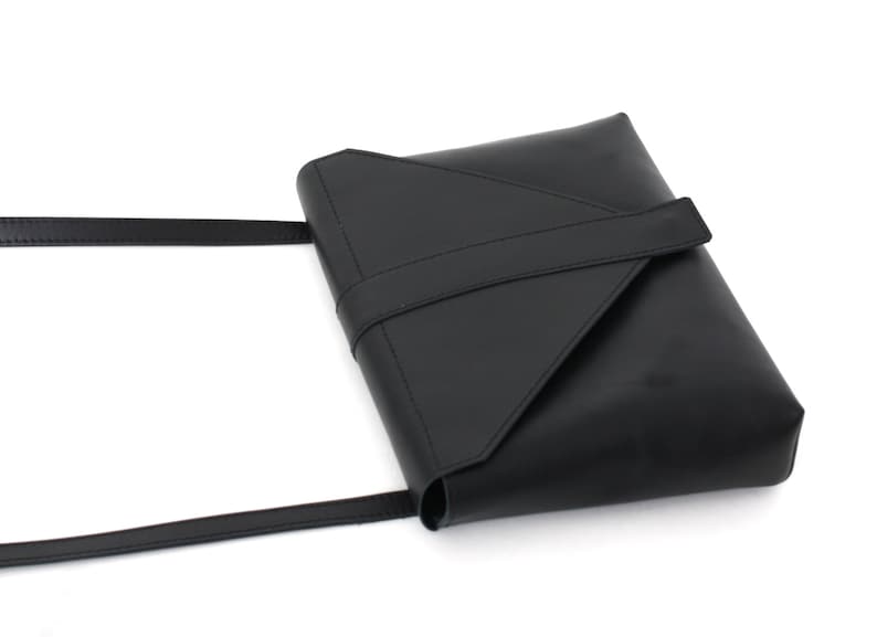 Schultertasche Envelope echt Leder Schwarz, Handtasche, Ledertasche Bild 7