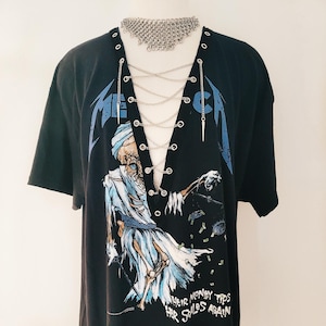 Metallica Lace Up Chain T Shirt - Rock Metal Band - Concert Shirt