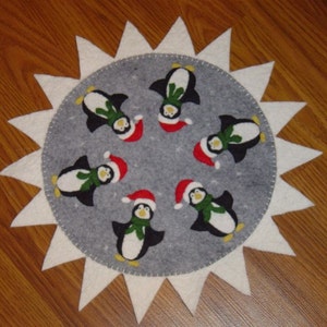 Wool Felt Santa Penguins Candle Mat/Penny Rug Epattern PDF