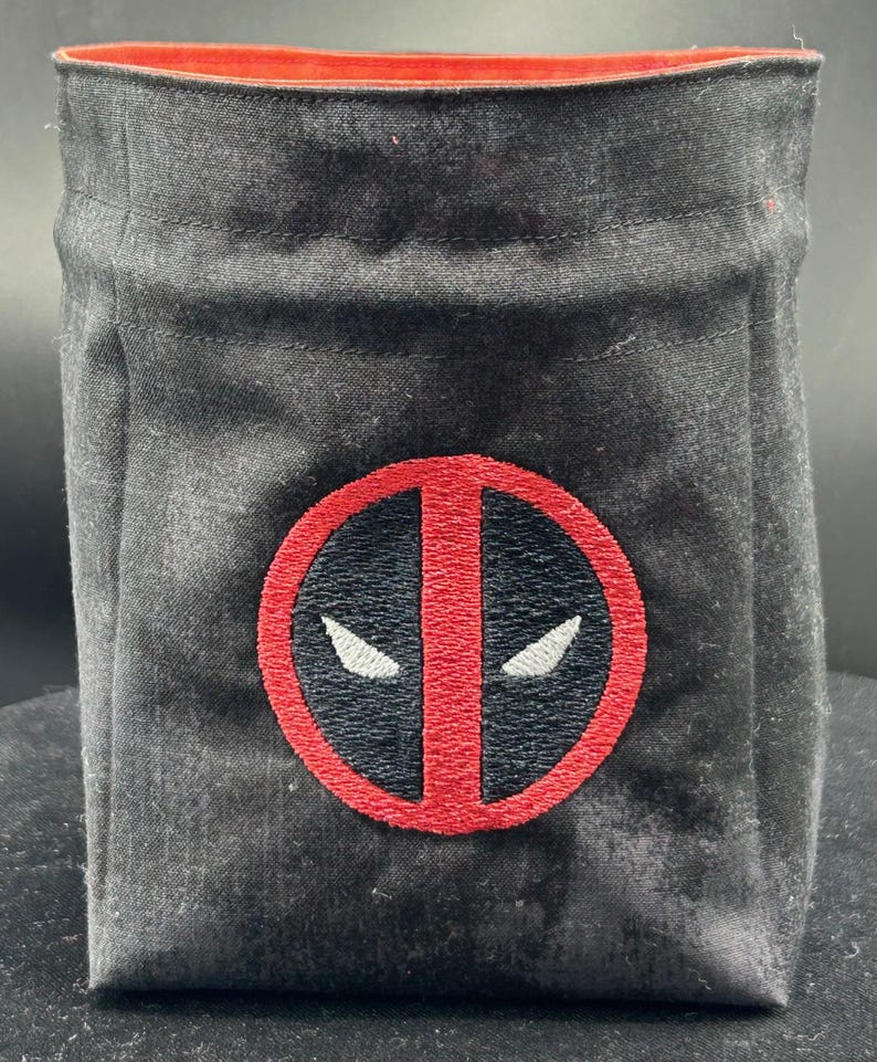 Deadpool Dice Bag image 2