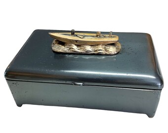 Cigar Humidor Jennings Brothers Cigar Box with a Boat/Ship on Top