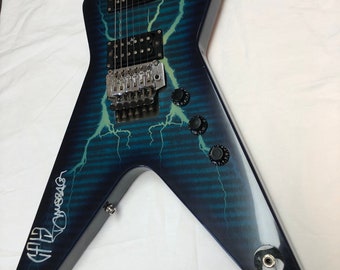 Washburn 333 autographed Dimebolt Signed by Dimebag Guitar