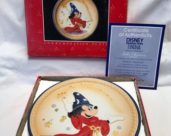 Mickey Mouse Fantasia Schmid Disney Golden Anniversary Commemorative Plate "Sorcerer's Apprentice" 1940 - 1990 Numbered 6599 of 20,000