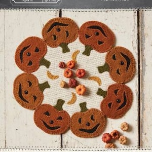 Wool Applique Pattern, Pumpkin Pattern, Halloween Wool Applique, Wool Candle Mat, Penny Rug Pattern, Fall Applique Pattern, PATTERN ONLY