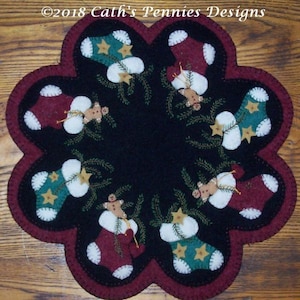 Wool Applique Pattern, Christmas Wool Applique Pattern, Stocking Wool Applique, Wool Candle Mat, Penny Rug Pattern, Winter, PATTERN ONLY