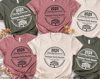 Gepersonaliseerde T-shirts voor familiereünies 2025: Ontwerp met naam en locatie in de vorm van een stamboom