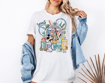 Camiseta Comfort Colors® Mickey y sus amigos en Epcot Center desde 1982, camiseta Disney Epcot World Tour, viajes por el mundo en Epcot, regalos familiares
