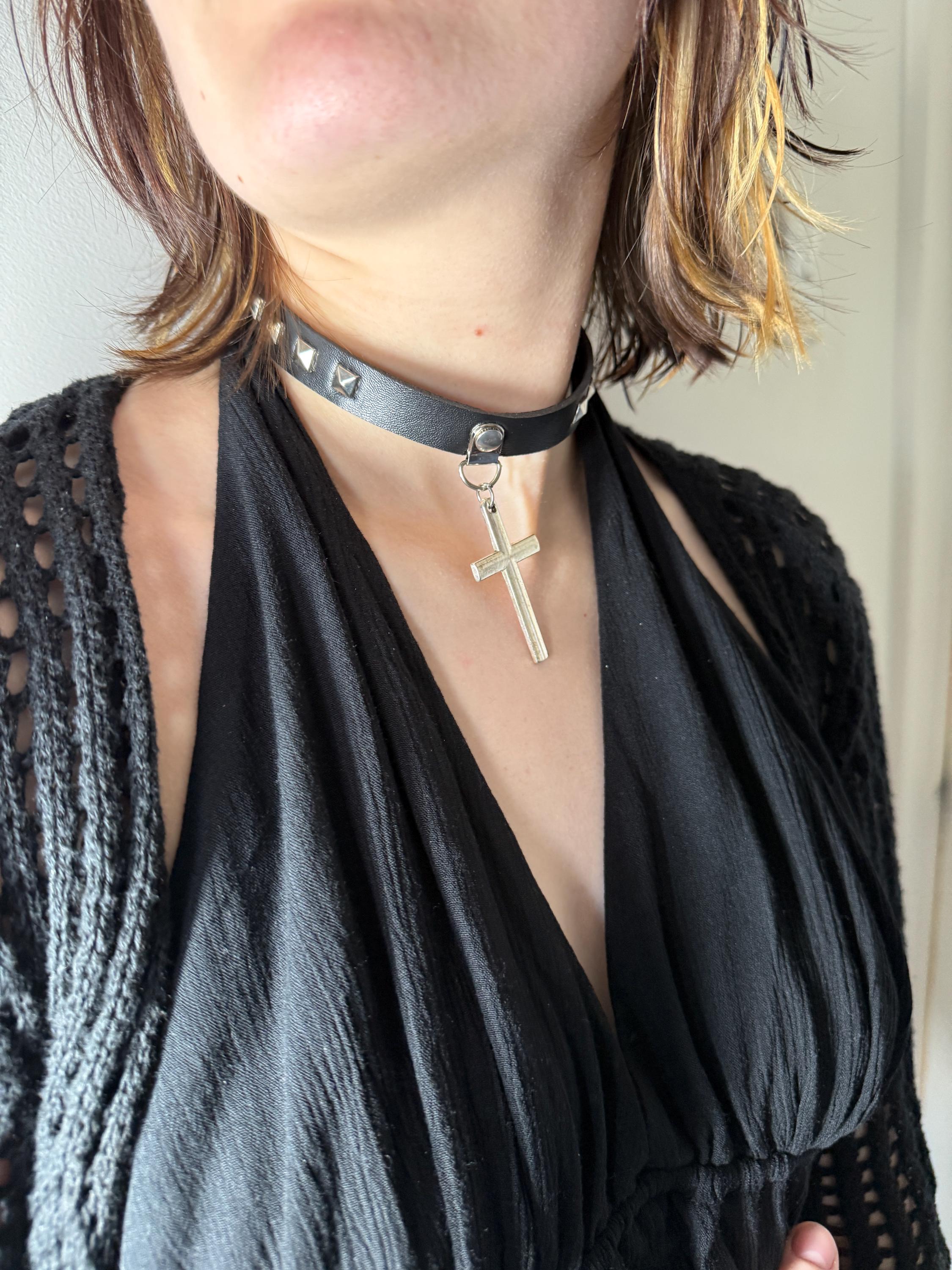Black Leather Choker with Ornate Silver Cross Pendant Amazon.com: CSIYANJRY99 Gothic Cross Necklace for Women  main image 2