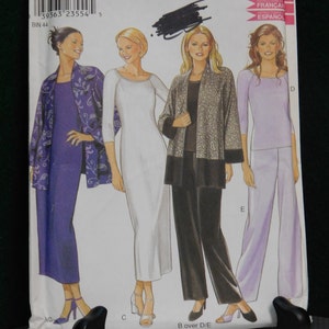 Misses' dress, pants, blouse and jacket pattern NEW LOOK 6912