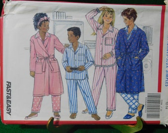 boy or girls  night shirt, robe, and pants butterick 5194