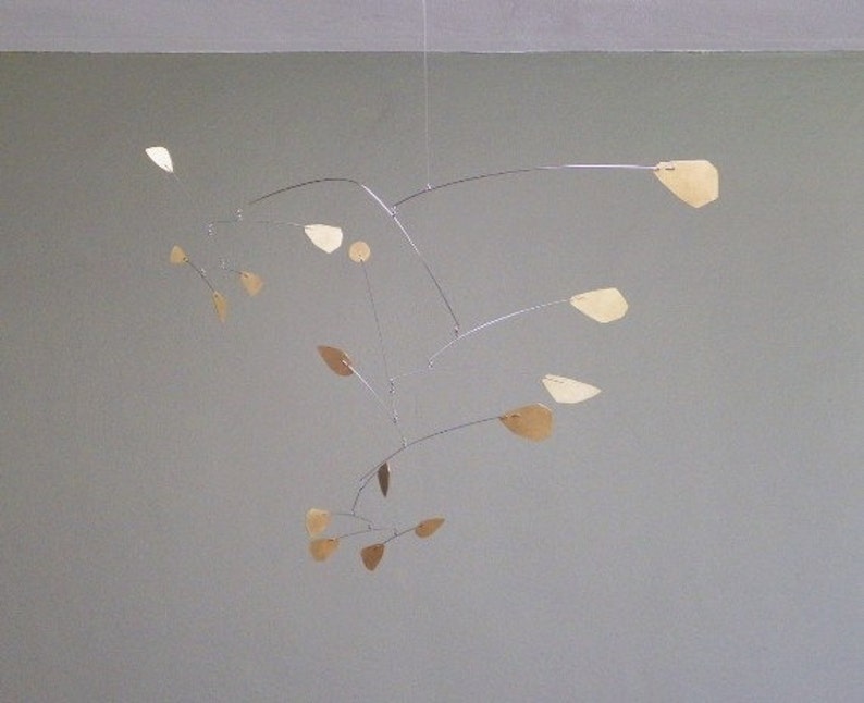 Mobile abstrait en laiton Etsy